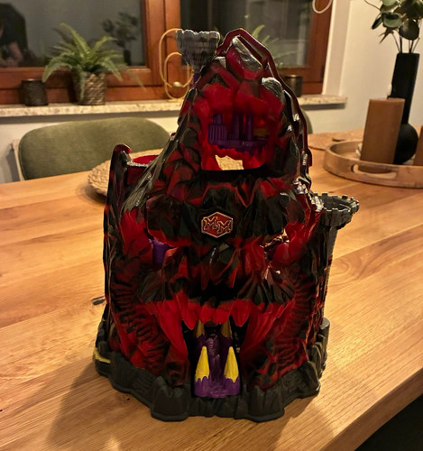 Mighty max skull mountain - skull,