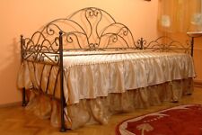 Tolles handgeschmiedetes Sofa