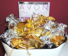 Avon ADVENTSKALENDER 24x Lippenstift Proben Organzasäckchen Silber Gold farbig