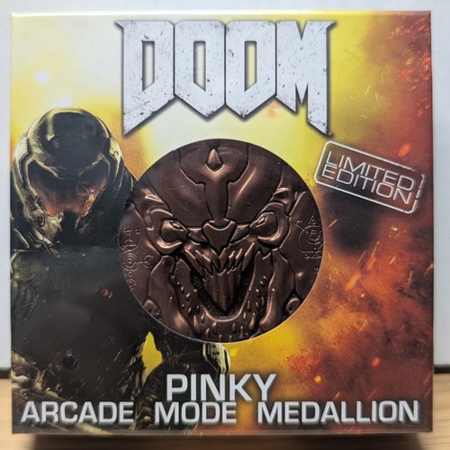 Doom medallion pinky - medallion, "pinky"