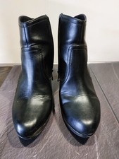 s.Oliver Stiefelette Damen