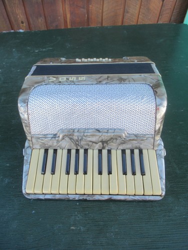 Vintage voss accordion - voss, with