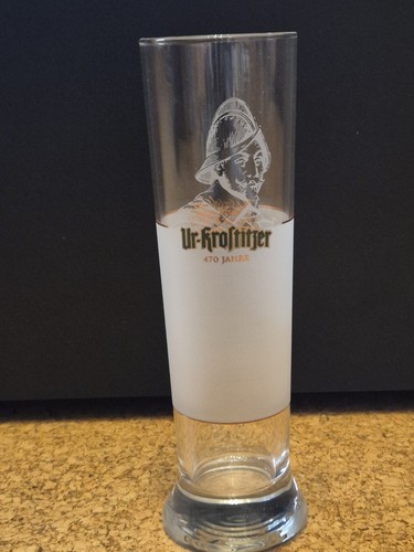 Nagelneues bierglas - nagelneues,