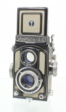 Yashica-44 TLR Kamera mit