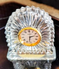 Stand Uhr mit Zeigern Kristallglas wie Neu Sekundenzeiger Analog Weihnacht Edel