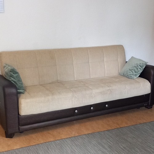 Schlafsofa ausklappbar mit