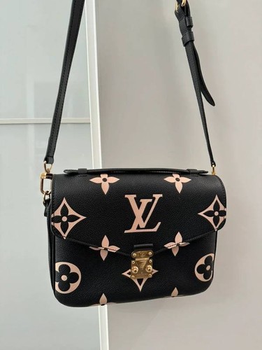 Louis vuitton pochette - louis,