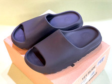 adidas Yeezy Slide Weich Badeschuhe Rutschfest,Gr.US:8(40-41). Schwarz.LP:149€