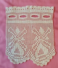 Häkelgardine Gardine beige Breite 22 cm Höhe 28 cm Meterware Rest Ladenauflösung