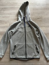 NIKE Tech Fleece Windrunner