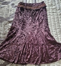  Damen Samtrock NEU ohne Etikett  Gr.40 Braun Lang Futter  blitzend Mit Gürtel 