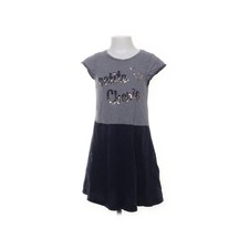 Review for Kids, Kleid