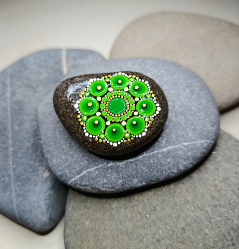 Bemalter stein mandala - bemalter, stein,