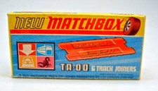 Matchbox Superfast Rennbahn TA-00 6 xTrack Joiners / Verbinder neu in Box