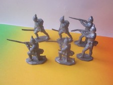 43722 6 Alte Bleisoldaten