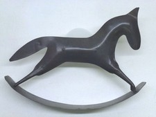 altes Schaukelpferd Metall braun aus Nachlass - sehr schön als Deko!