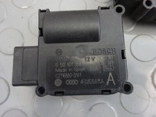 4F0820511A / Audi / Stellmotor Staudruckklappe & für Umluftbetriebsmöglichkeit