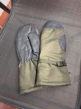 Gr. 9 Handschuh Bundeswehr