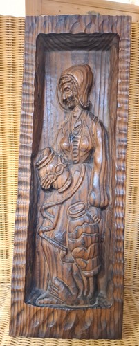 Vintage wandrelief holz frau - vintage,