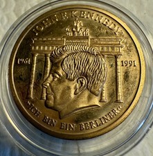 VerGOLDete MEDAILLE 30mm in Kapsel ,, John F Kennedy ,,