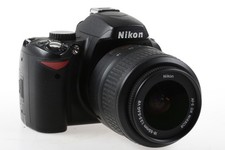 NIKON D60 mit AF-S DX 18-55mm