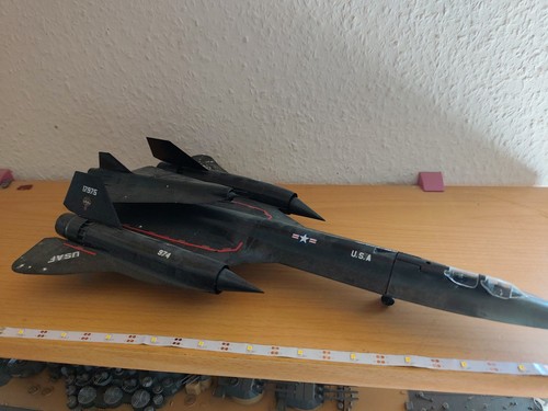 Italeri 71 blackbird - sr-71,