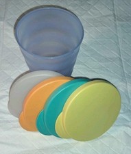 original Tupperware | junge Welle | Trinkbecher mit 4 Deckeln | 1x Trinkhalmloch