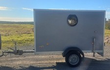 Kofferanhänger Tieflader