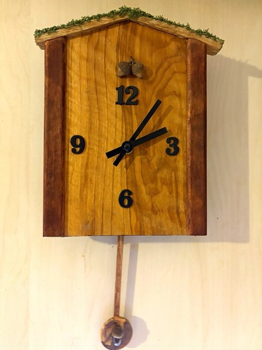 Wanduhr aus holz mit pendel - holz,
