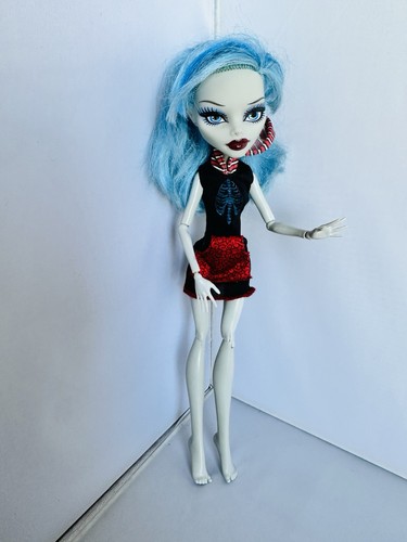 Monster high ghoulia yelps - high,