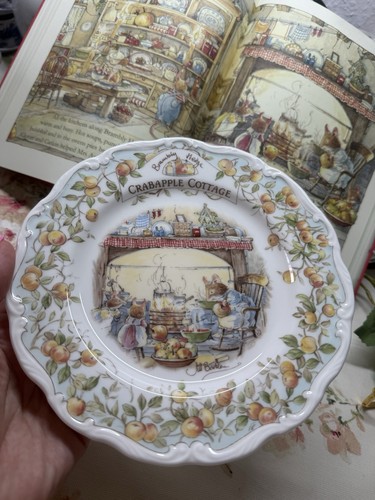 Royal doulton brambly hedge - doulton,