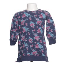 Shrinking Violet, Kleid