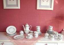 Kaffeeservice  Girlande Glockenblume  (Schirnding Bavaria) für 12 Personen 