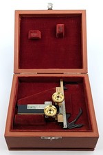 Vintage: Alter Mikroskop Kreutztisch 141 von E.Leitz Wetzlar mit Originalbox