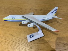 Antonon AN-124 1:200 Antonov Airlines UR-82009 30th Anniversary Edition 