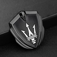 Kotflügel emblem maserati - kotflügel,