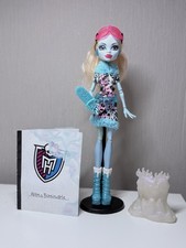 1x Monster High Puppe Abbey