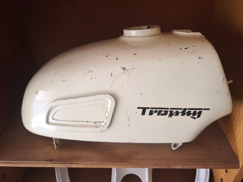 Trophy tank neu - neu, nos
