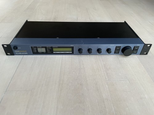 Helicon voice doubler - t.c., im