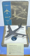 Wiking...Flugzeug 1:200...Boeing B 47...Bomber...Vorserie in Karton