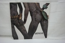 Robert Lee Morris; Klaus Laubmayer: Artwear