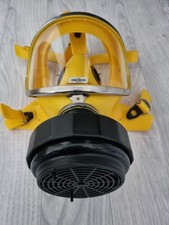 Dräger X-plore 6570 Vollmaske mit verschiedenen Filter.