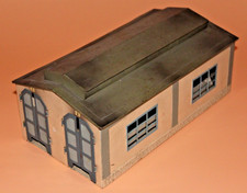 Antiker Lokschuppen H0