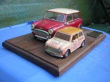 Solido Leyland  Mini 1/16 +Mini 1/36 auf  Massivholzplatte,gebr. Originalzustand