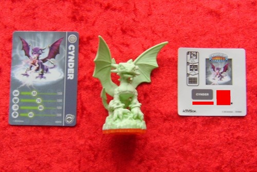 Cynder glow the dark - cynder,
