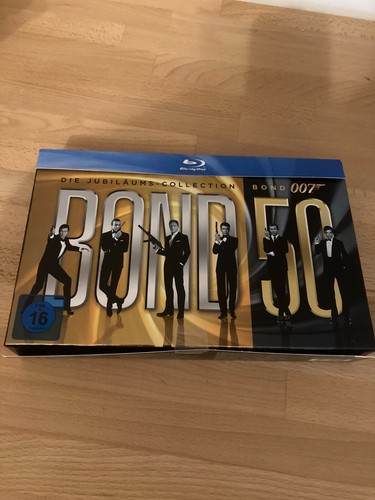 James bond die - james,
