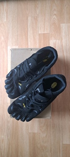 Vibram fivefingers roadaround - fivefingers,