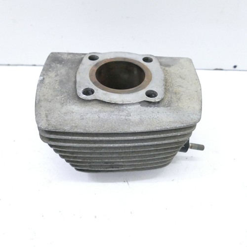 Suzuki 250 zylinder links - gt,