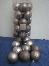 24 Christbaumschmuck 6cm Weihnachtskugeln Weihnachtsbaumkugeln Auswahl 18 Farben