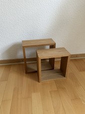Zwei Holz-Wandregale /